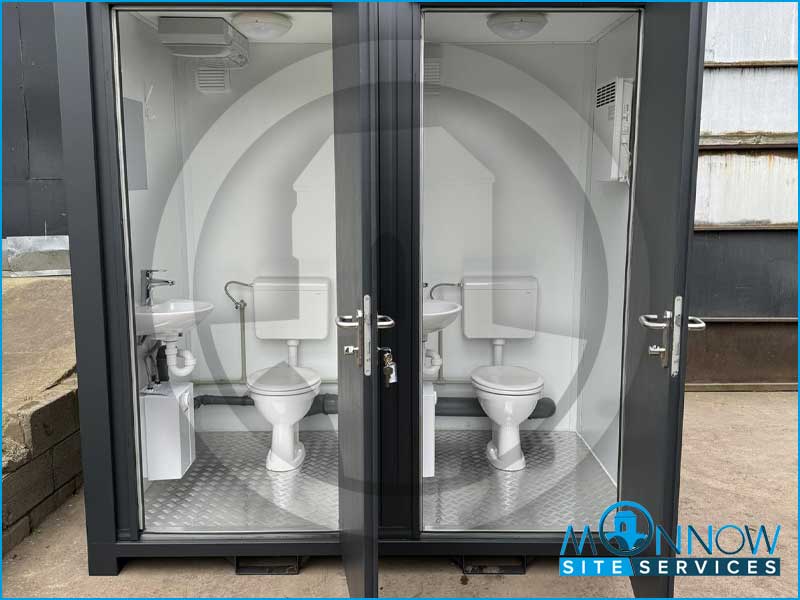 1+1 Double Mains Toilet 8ft x 4ft MSS2729
