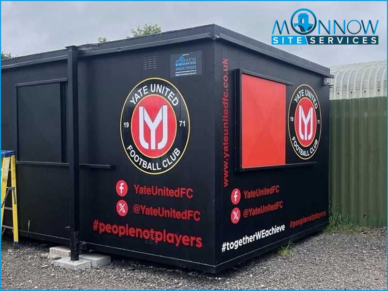 Monnow Site Services have delivered a bespoke 32ft x 10ft Thurston anti-vandal office, painted in the livery of Yate United Football Club.